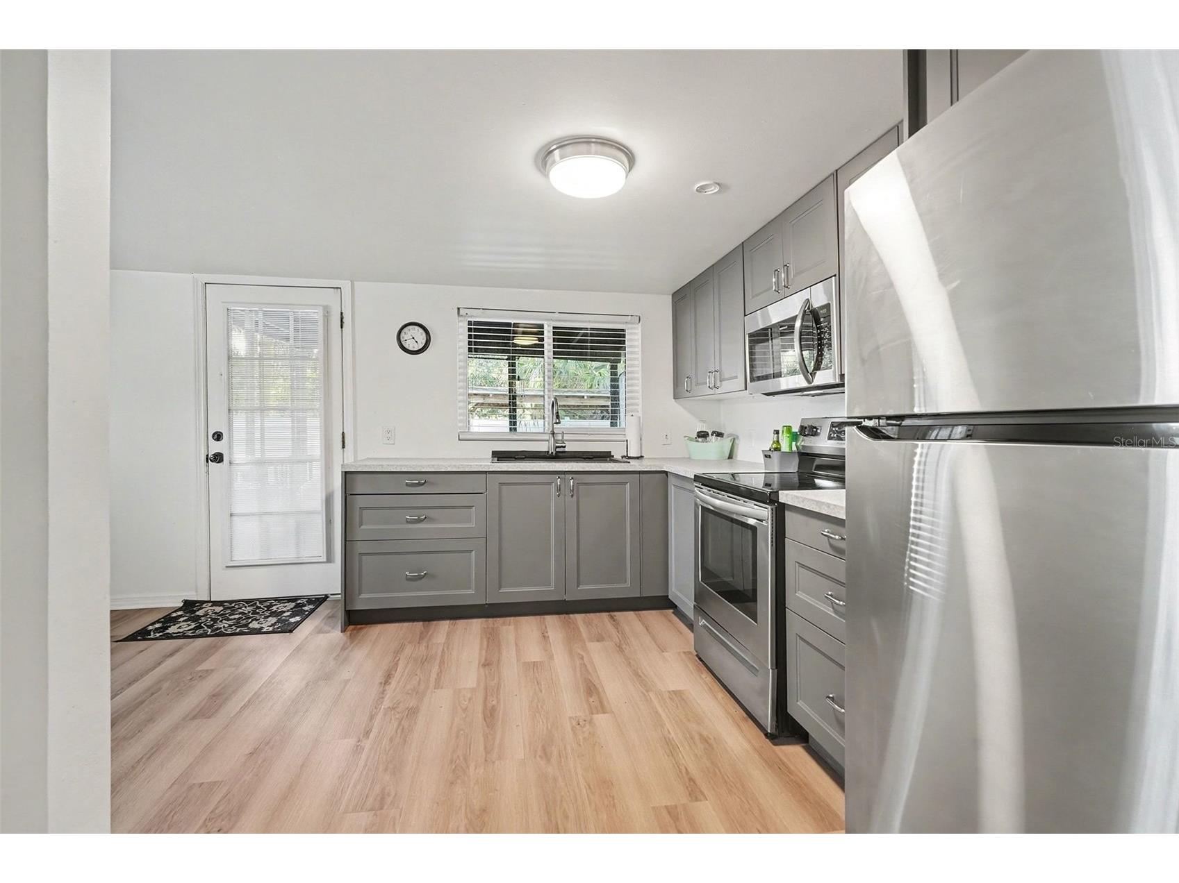 6305 S Macdill Avenue Tampa FL 33611 TB8491622 image8