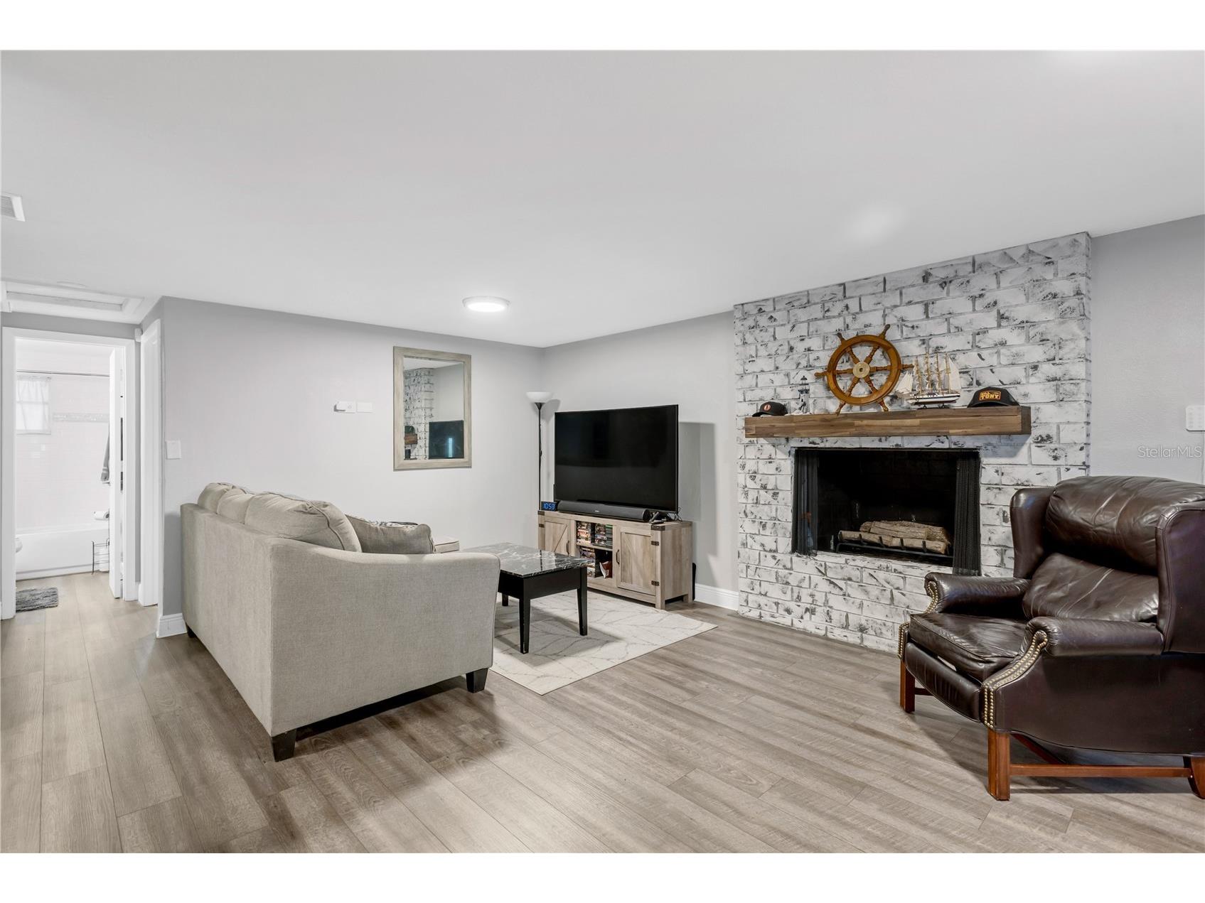 6305 S Selbourne Avenue Tampa FL 33611 TB8487194 image16