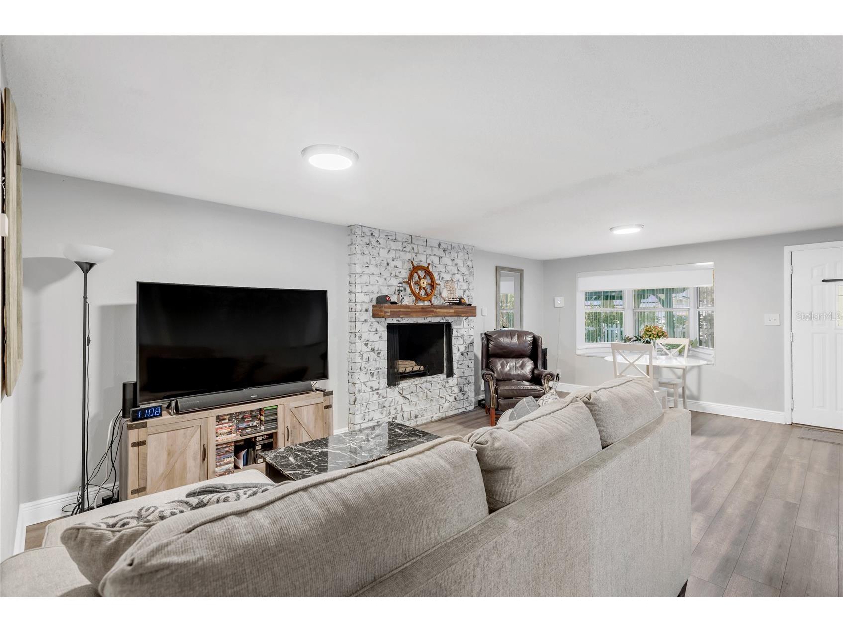 6305 S Selbourne Avenue Tampa FL 33611 TB8487194 image22