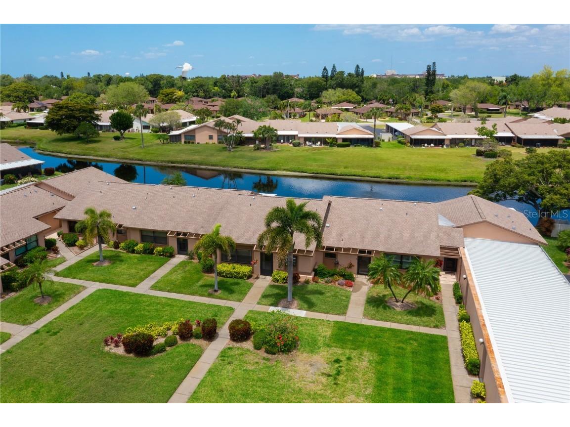6306 29th Avenue W Bradenton FL 34209 - COMMUNITY LAKE & FOUNTAINS A4609305 image1