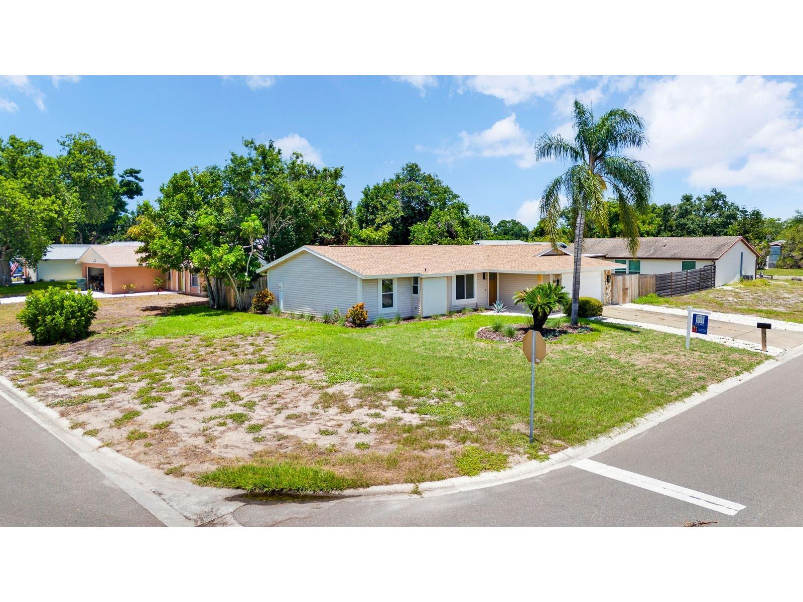 6306 37th Avenue W Bradenton FL 34209 A4693715 image13