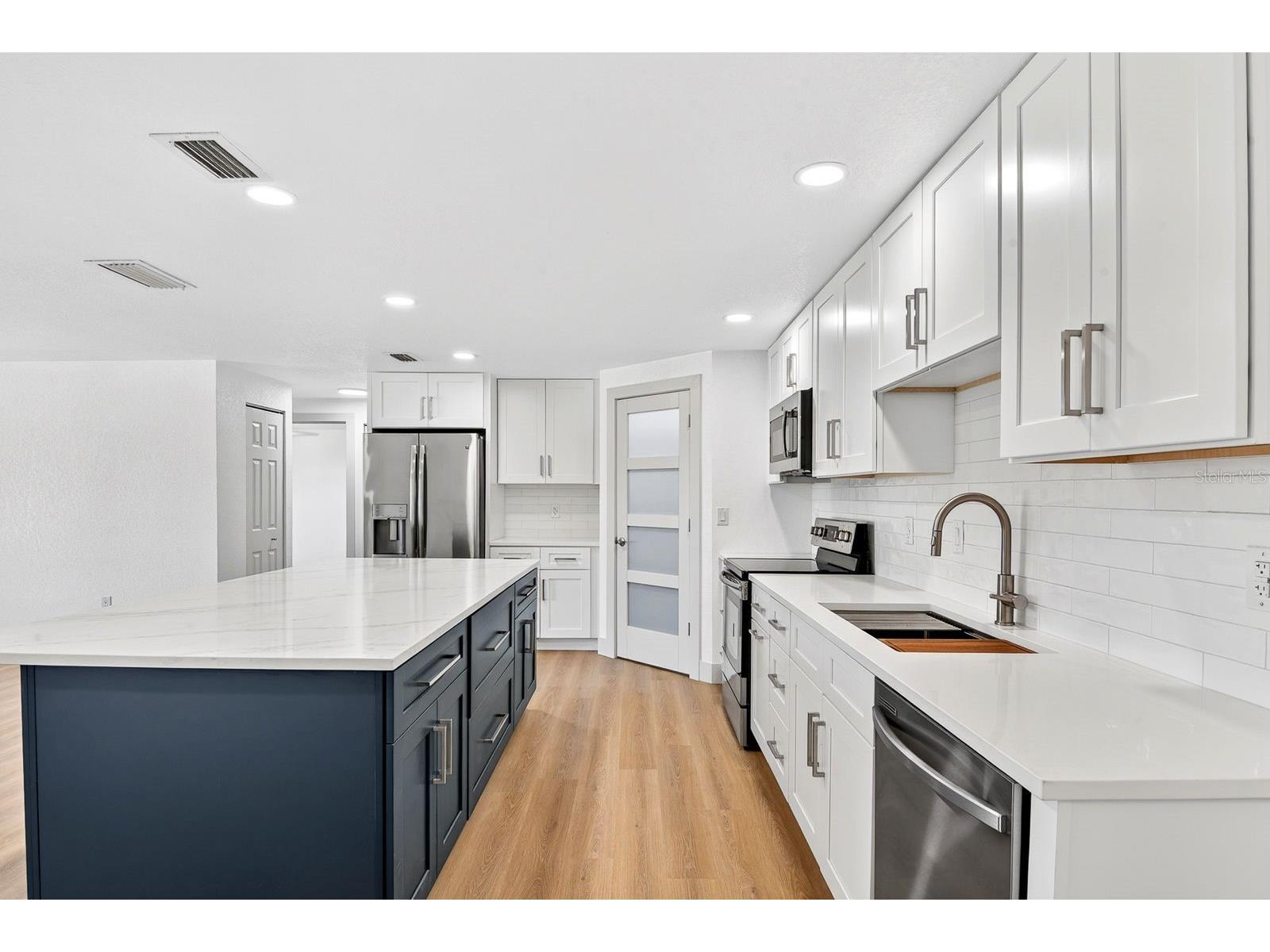 6306 37th Avenue W Bradenton FL 34209 A4693715 image3