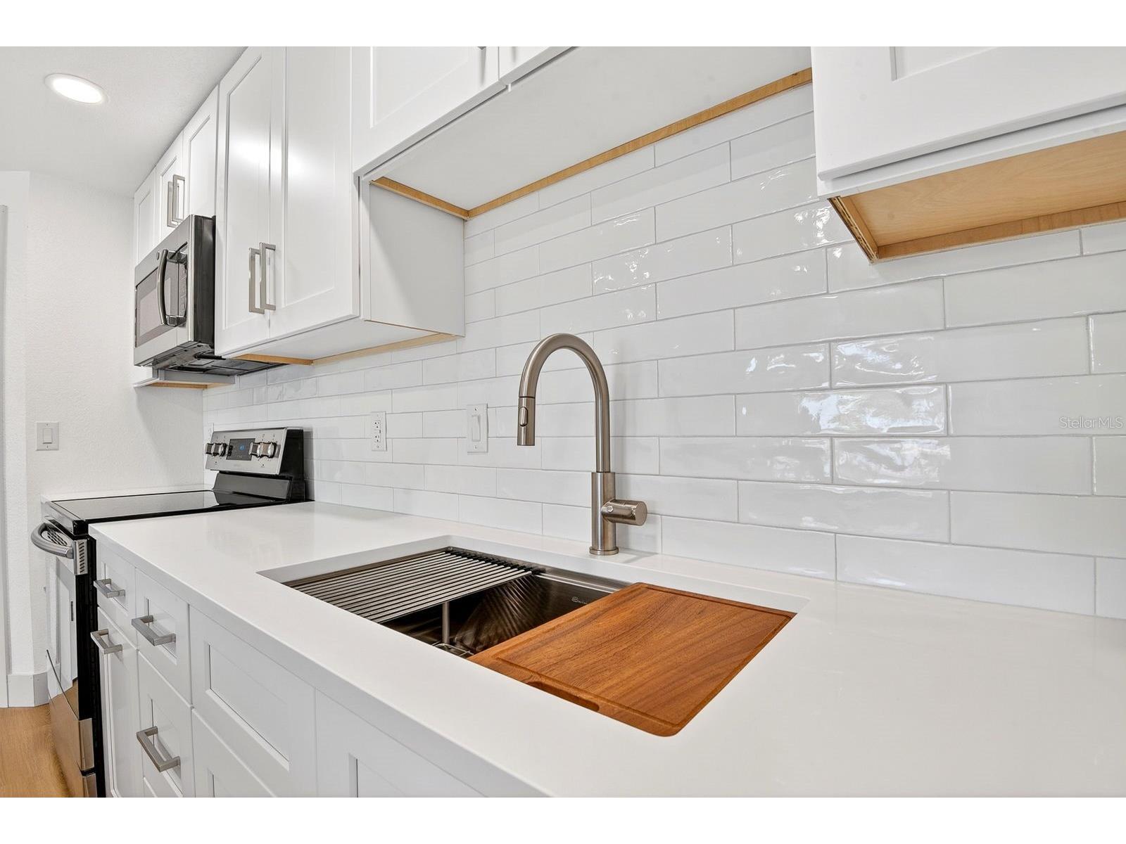 6306 37th Avenue W Bradenton FL 34209 A4693715 image30