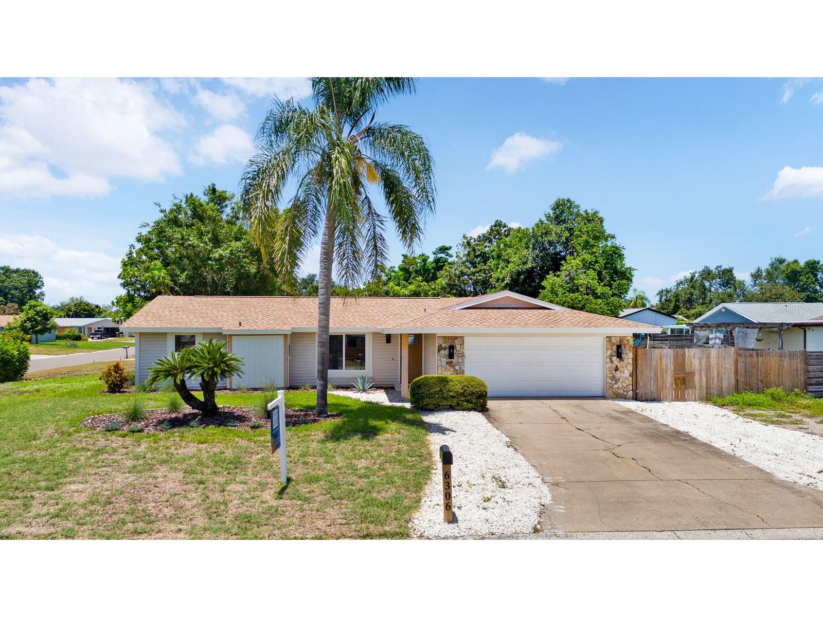 6306 37th Avenue W Bradenton FL 34209 A4693715 image59
