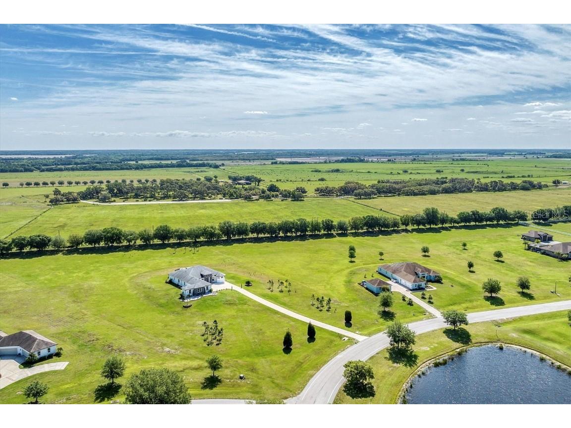 6306 Foxbrook Trail, Parrish, FL, 34219 MLS A4606767 Edina Realty