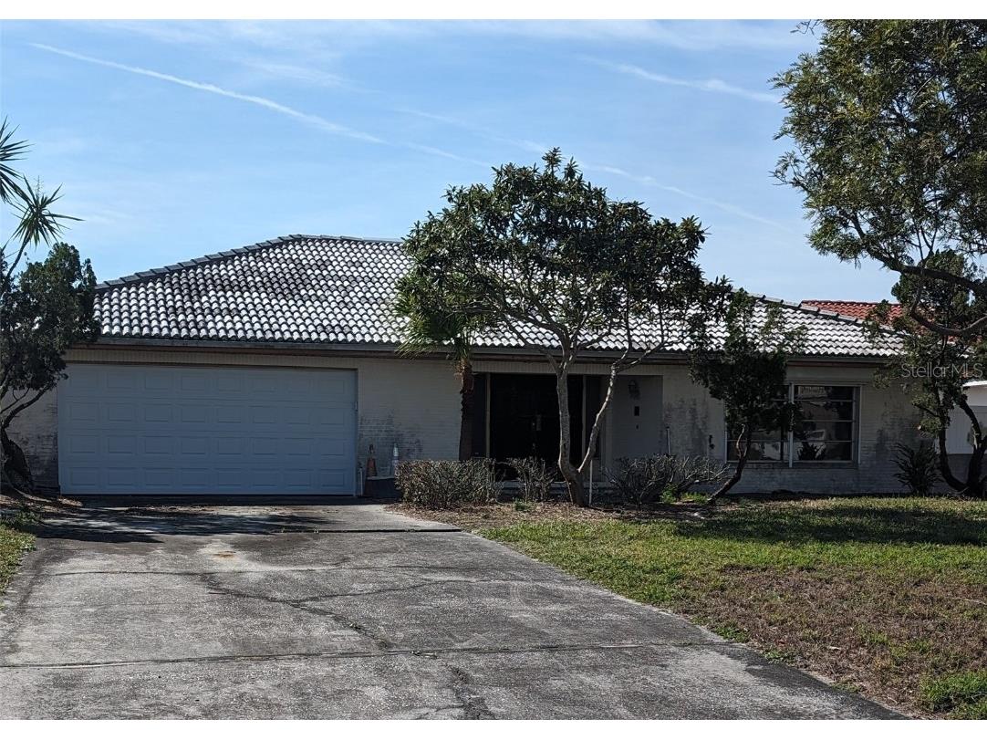 6307 Cocoa Lane Apollo Beach FL 33572 - FLAMINGO CANAL A4597965 image1