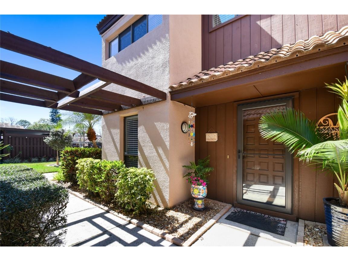 6307 Pelican Creek Crossing #6307 Saint Petersburg FL 33707 U8192528 image1