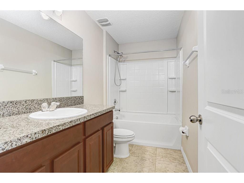 6307 Trent Creek Drive Ruskin FL 33573 TB8470766 image25