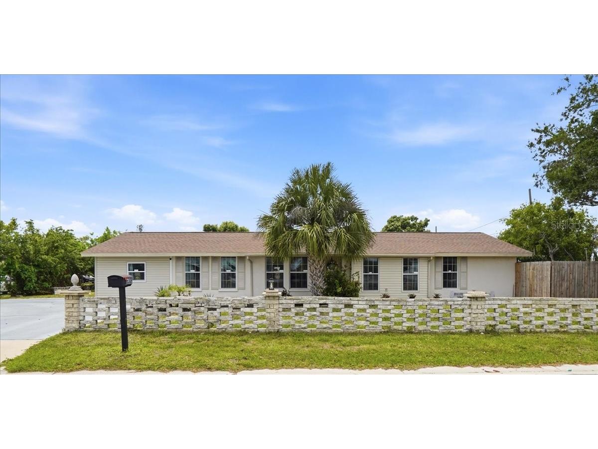 6308 5th Street W Bradenton FL 34207 A4692301 image1