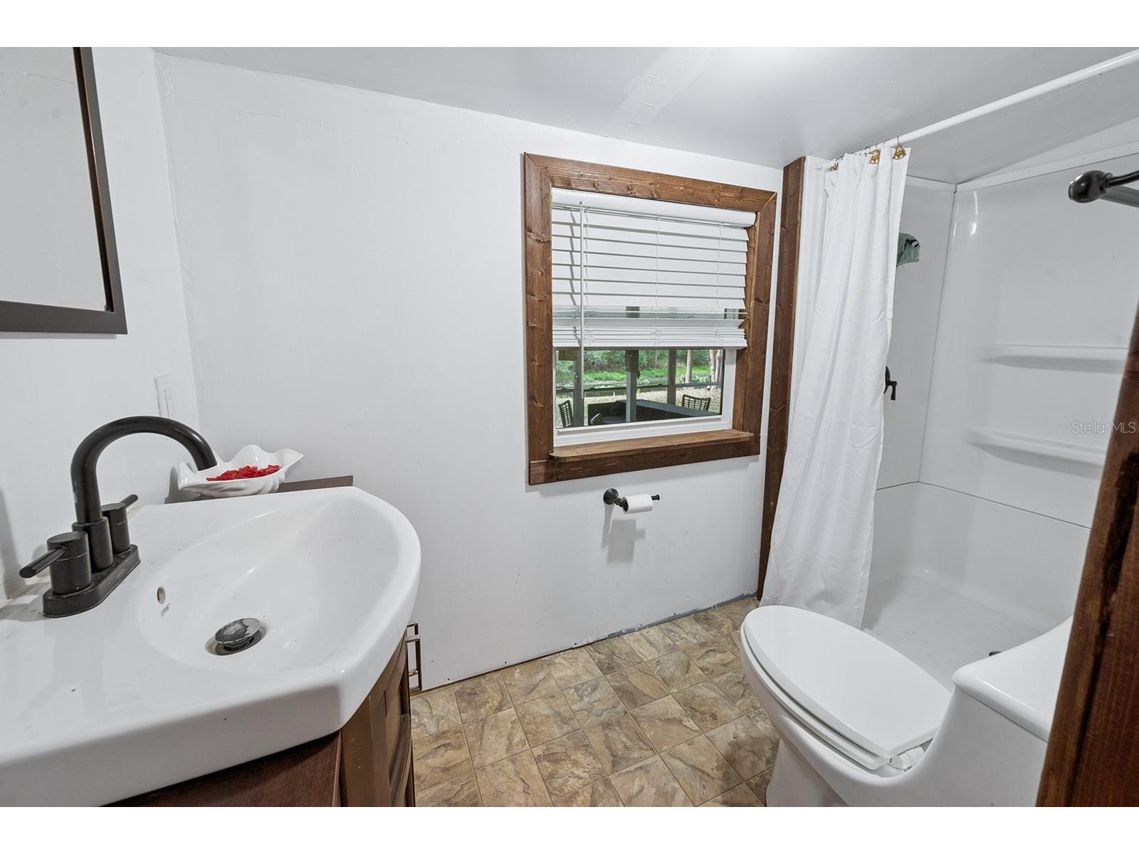 6308 Island Road Melrose FL 32666 - LAKE SANTA FE GC539187 image14