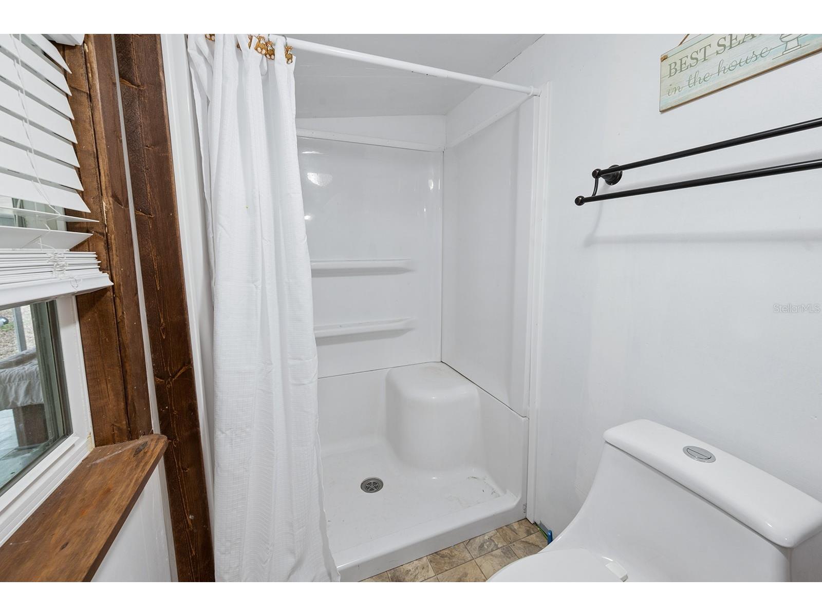 6308 Island Road Melrose FL 32666 - LAKE SANTA FE GC539187 image16