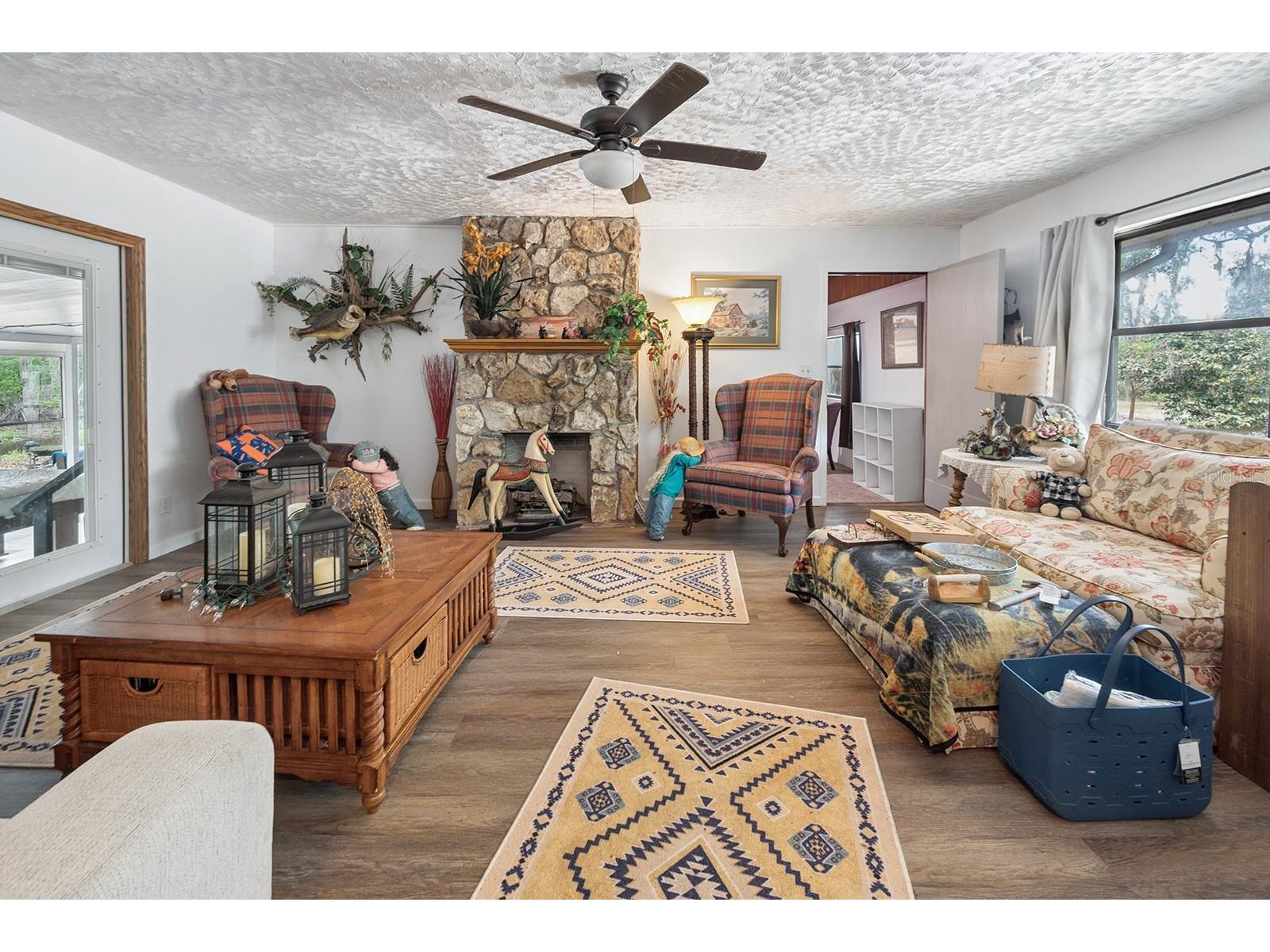 6308 Island Road Melrose FL 32666 - LAKE SANTA FE GC539187 image4