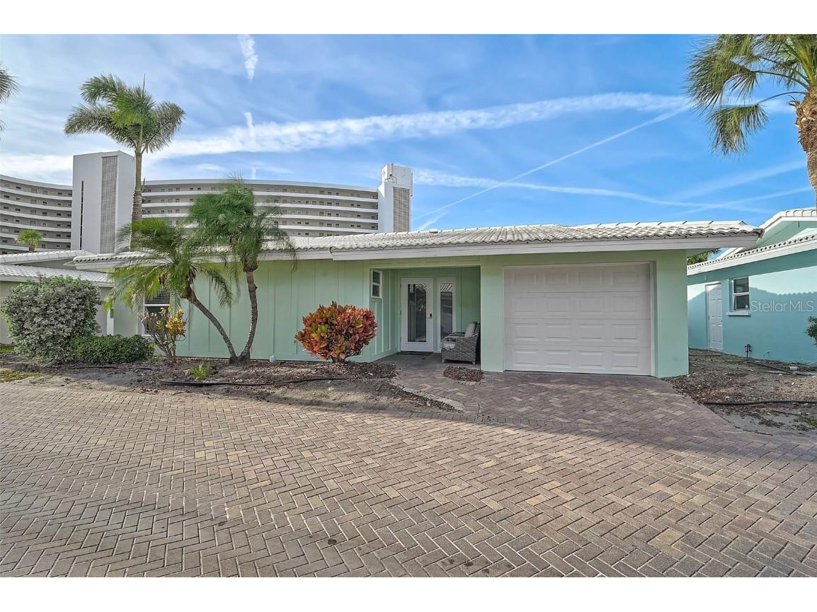 6308 Midnight Pass Road #6 Sarasota FL 34242 A4657483 image1