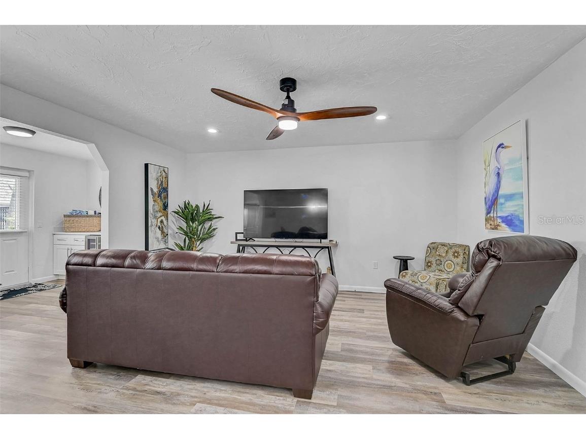 6308 Midnight Pass Road #6 Sarasota FL 34242 A4657483 image15