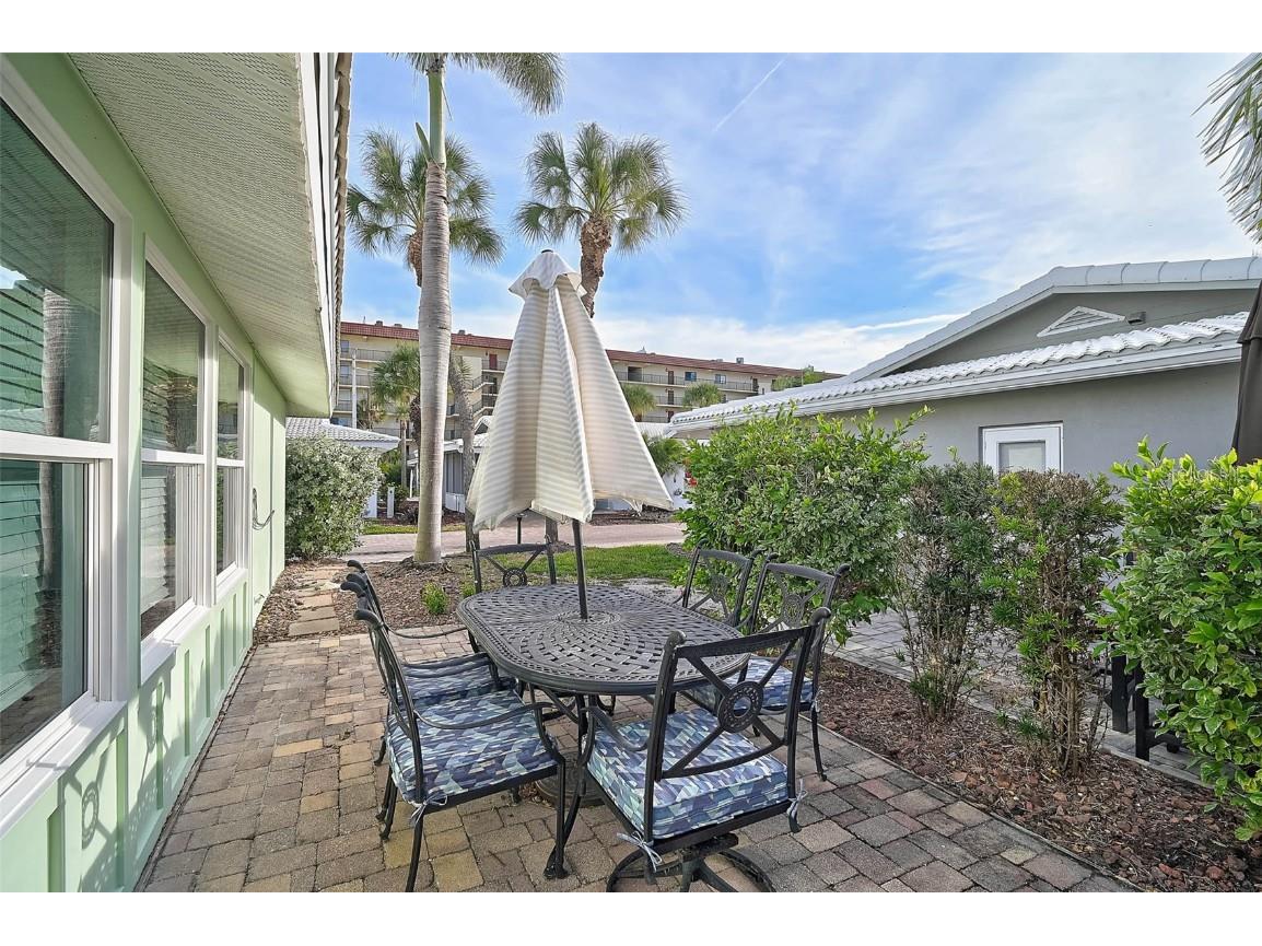 6308 Midnight Pass Road #6 Sarasota FL 34242 A4657483 image26