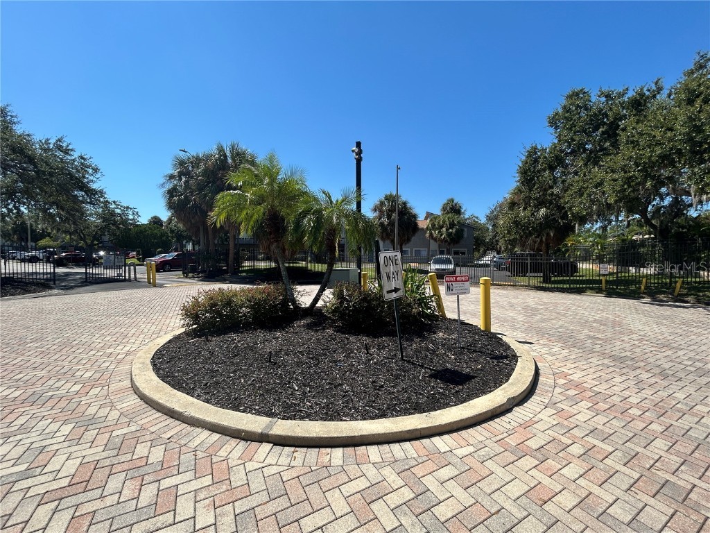 6308 Newtown Circle #8A3 Tampa FL 33615 O6346629 image2