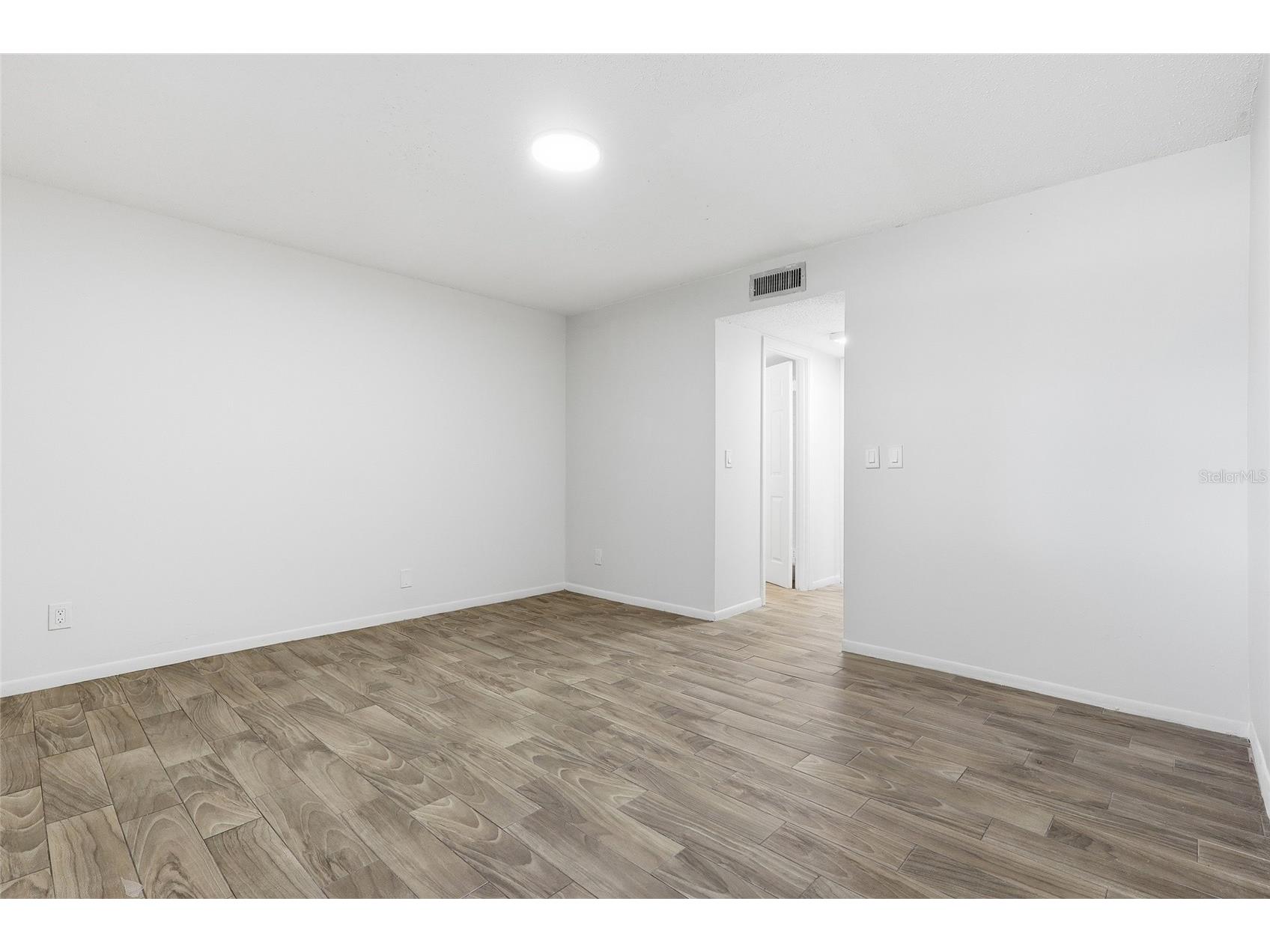 6308 Newtown Circle #8A3 Tampa FL 33615 TB8475336 image10