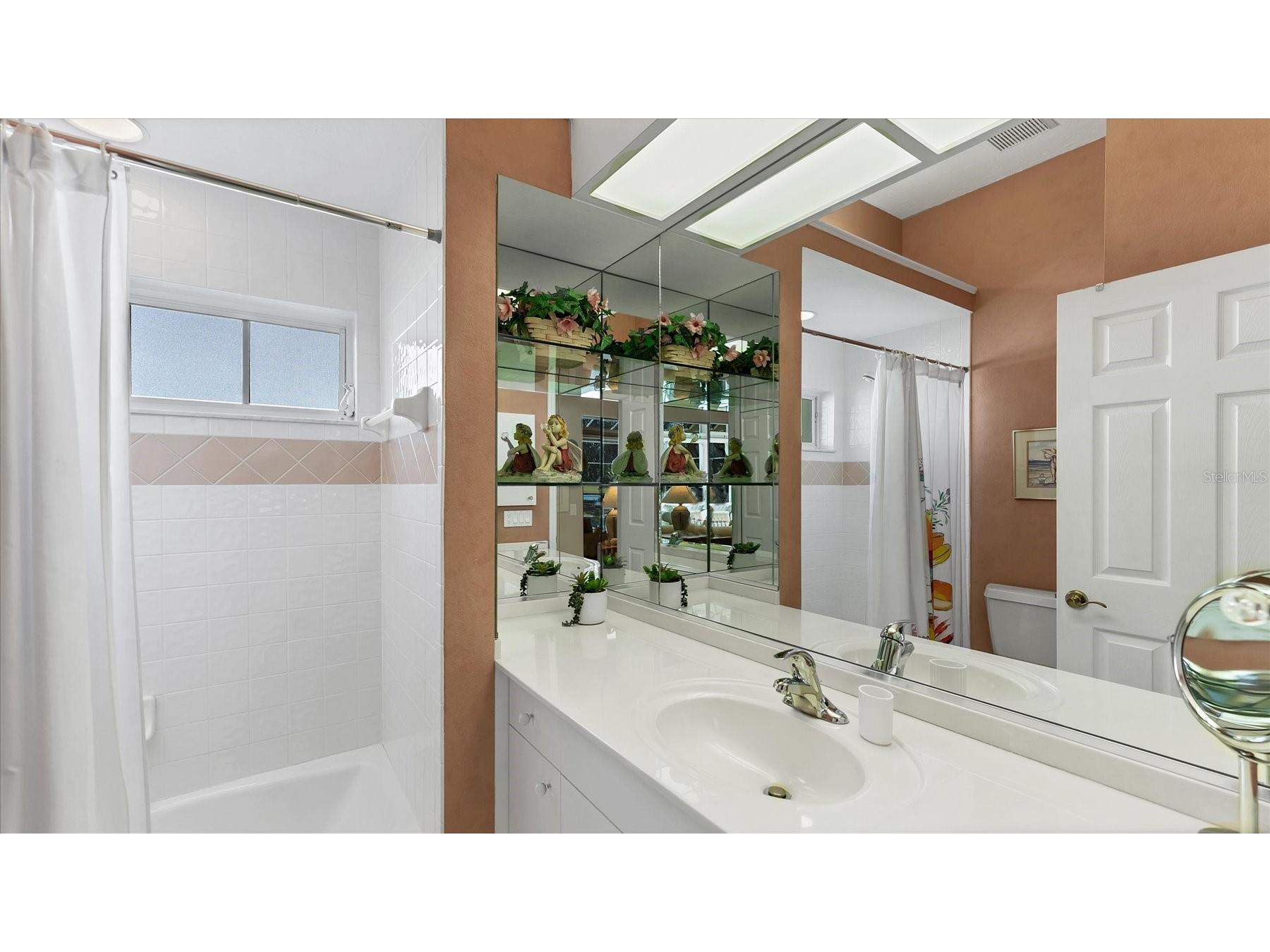 6308 Thorndon Circle University Park FL 34201 TB8465958 image29