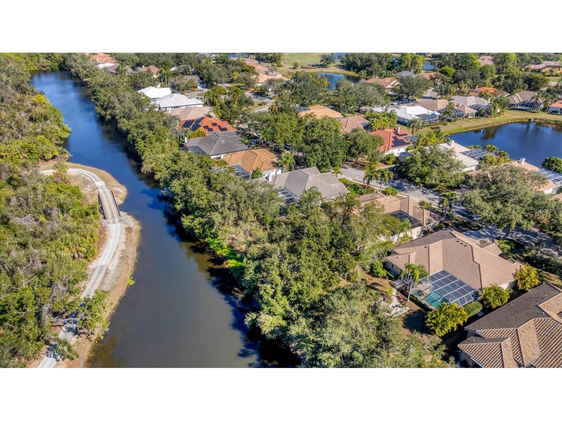 6308 Thorndon Circle University Park FL 34201 TB8465958 image42