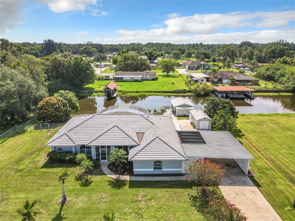 6309 Avocado Dr Indian Lake Estates FL 33855 - LAKE WALK-IN-WATER P4926383 image1