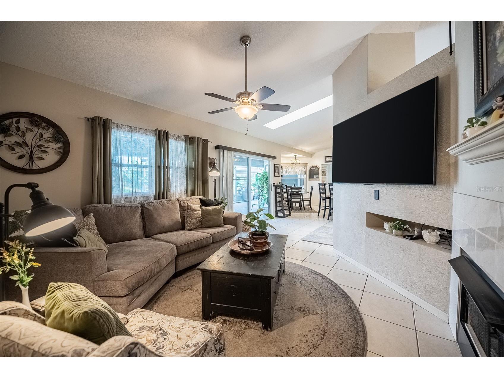 6309 Avocado Dr Indian Lake Estates FL 33855 - LAKE WALK-IN-WATER L4956254 image17