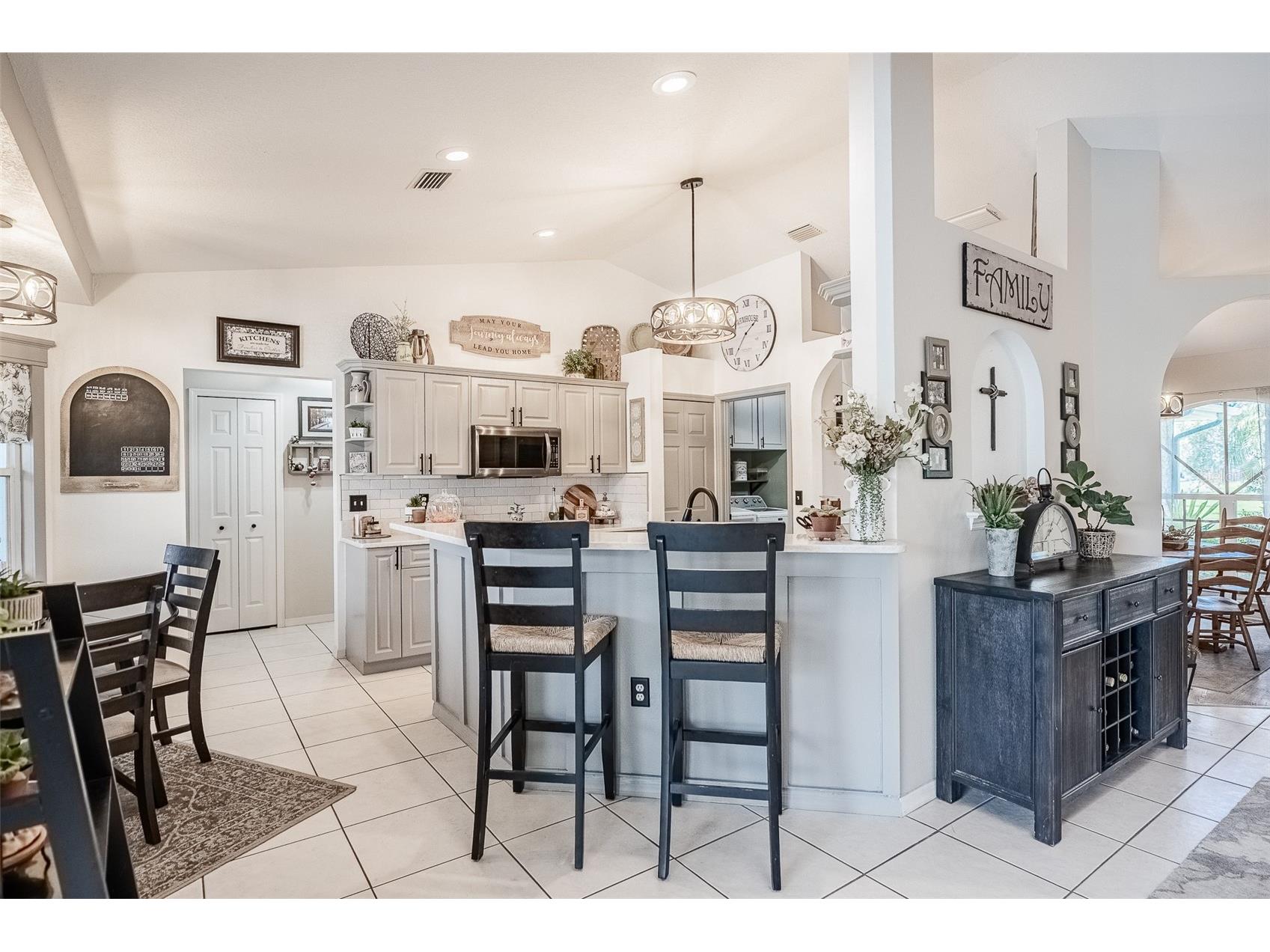 6309 Avocado Dr Indian Lake Estates FL 33855 - LAKE WALK-IN-WATER L4956254 image27