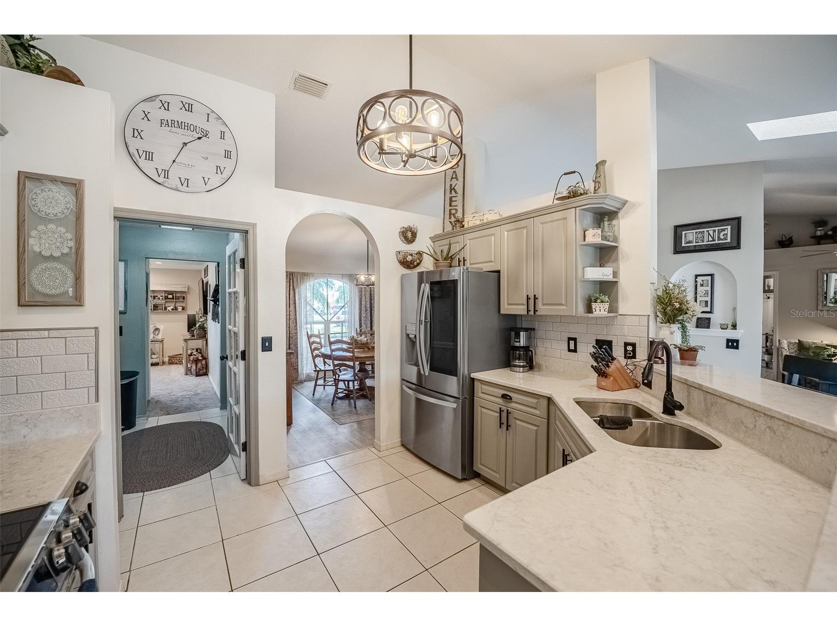 6309 Avocado Dr Indian Lake Estates FL 33855 - LAKE WALK-IN-WATER L4956254 image30