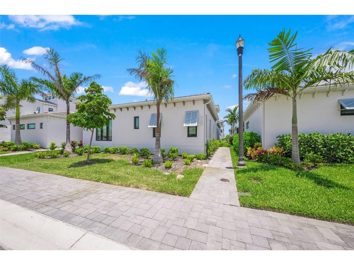 6309 Turtle Grass Drive Bradenton FL 34210 A4616715 image1