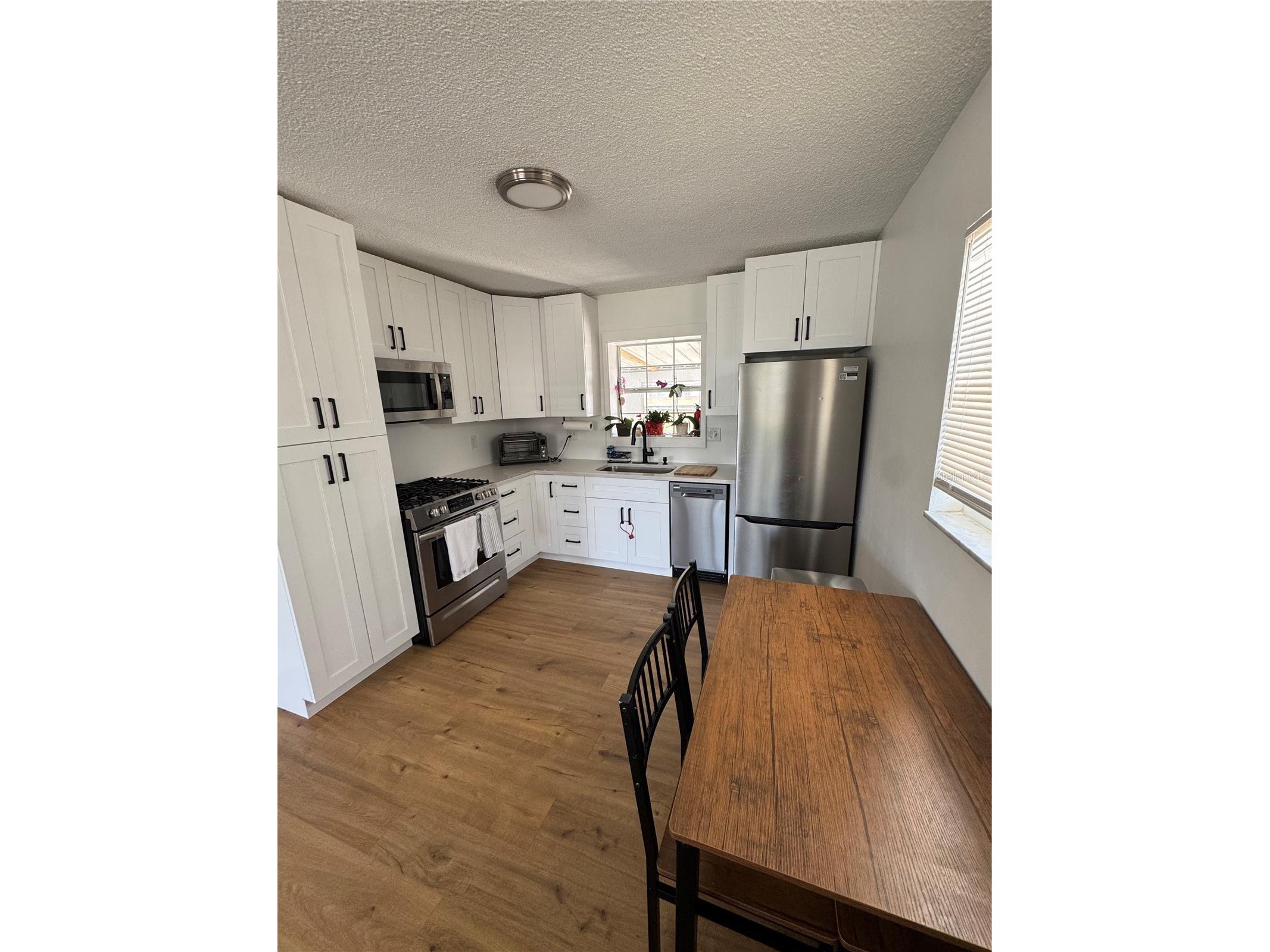 631 75th Avenue N Saint Petersburg FL 33702 TB8513153 image3