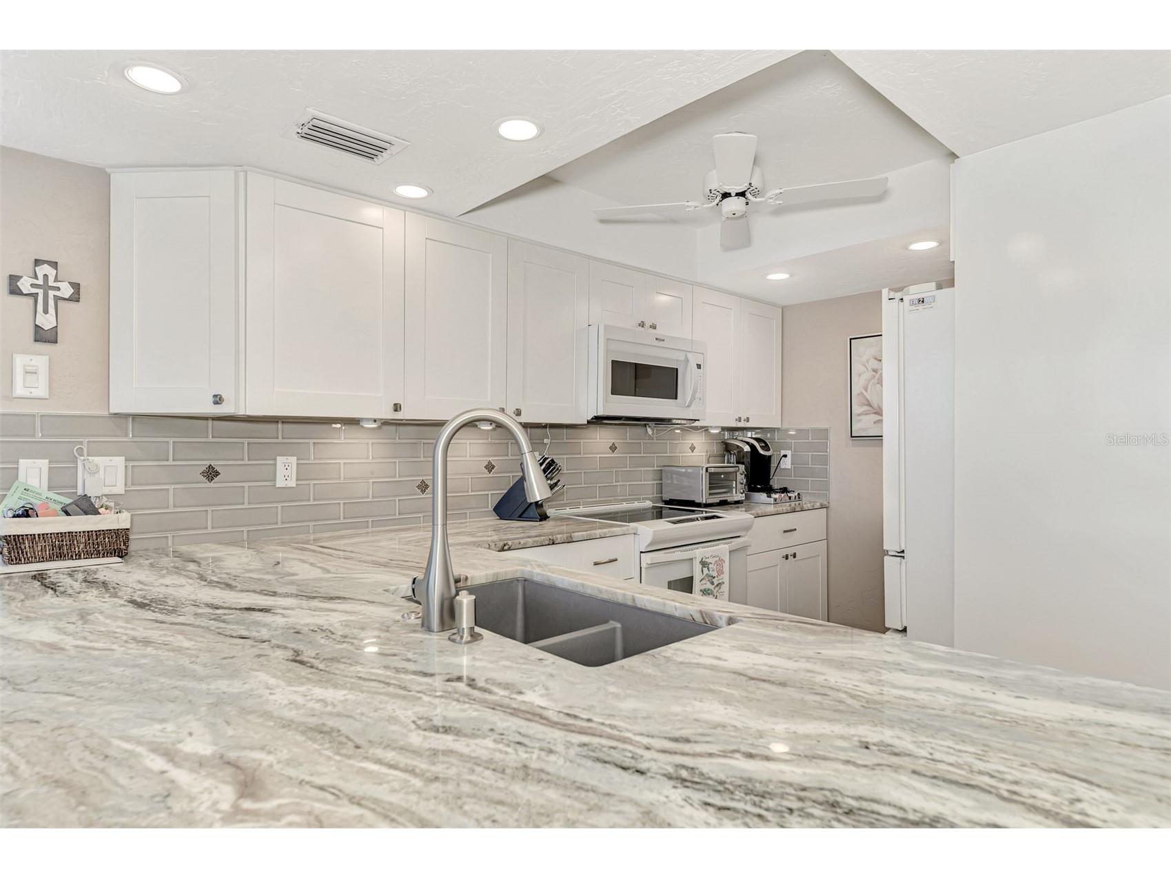 631 Alhambra Road #1004 Venice FL 34285 N6143582 image15