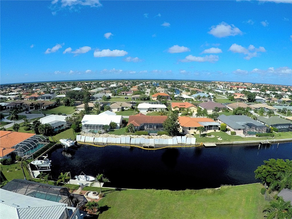 631 Como Court Punta Gorda FL 33950 C7476228 image4