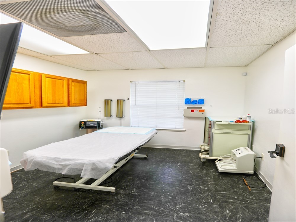 631 E Oak Ridge Road Orlando FL 32809 O6404676 image14