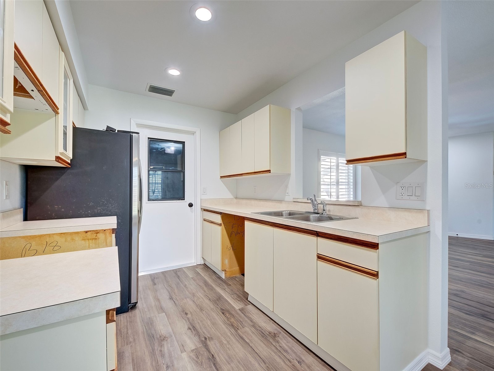 631 Foxwood Boulevard #256 Englewood FL 34223 D6146559 image16