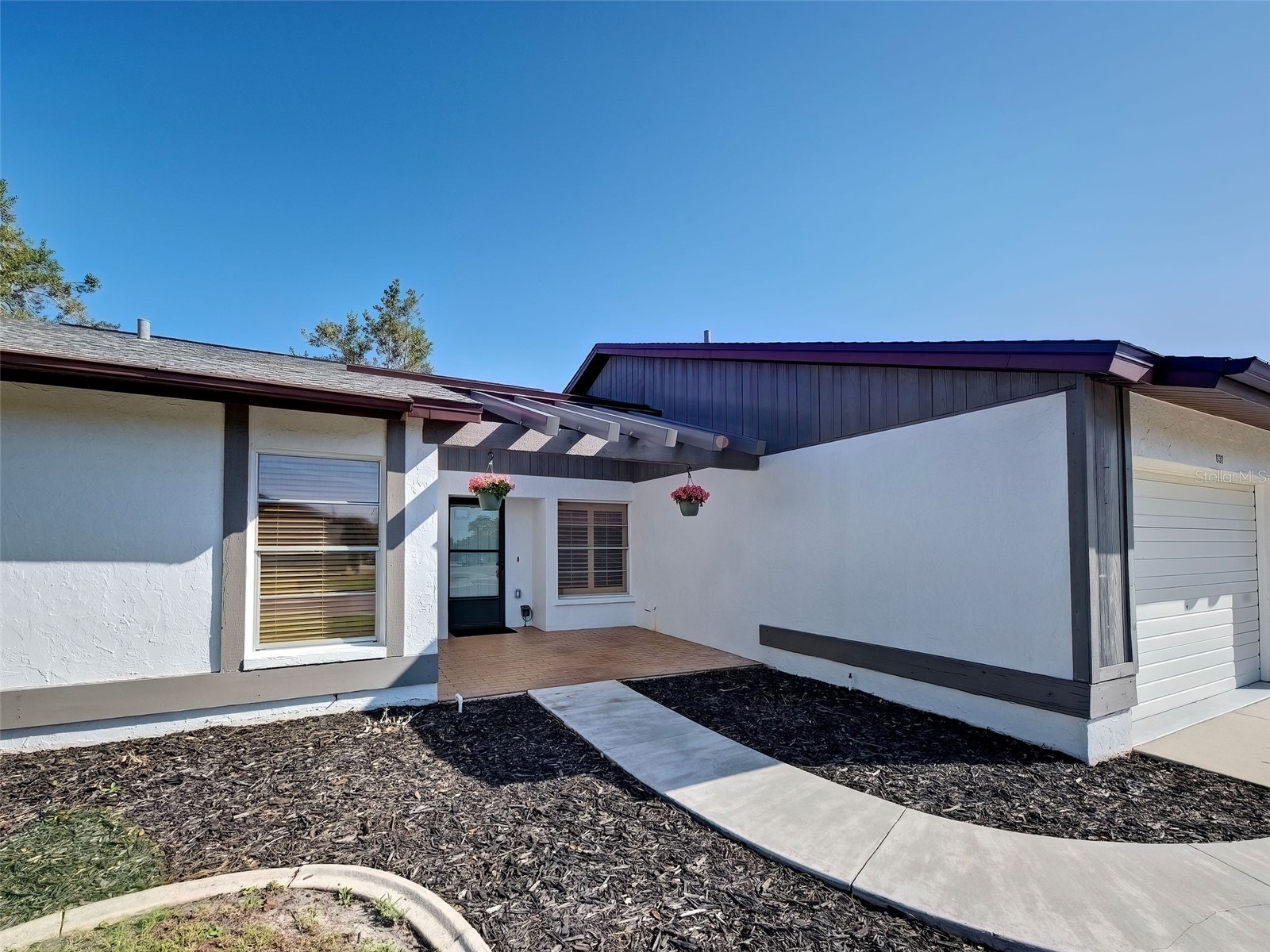 631 Foxwood Boulevard #256 Englewood FL 34223 D6146559 image2