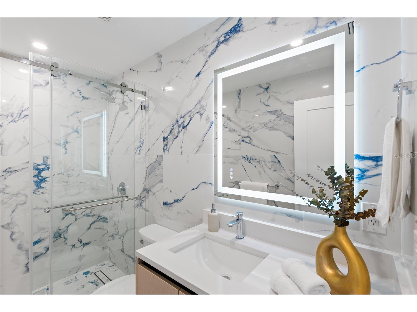 631 Harbor Island Clearwater Beach FL 33767 TB8494006 image29