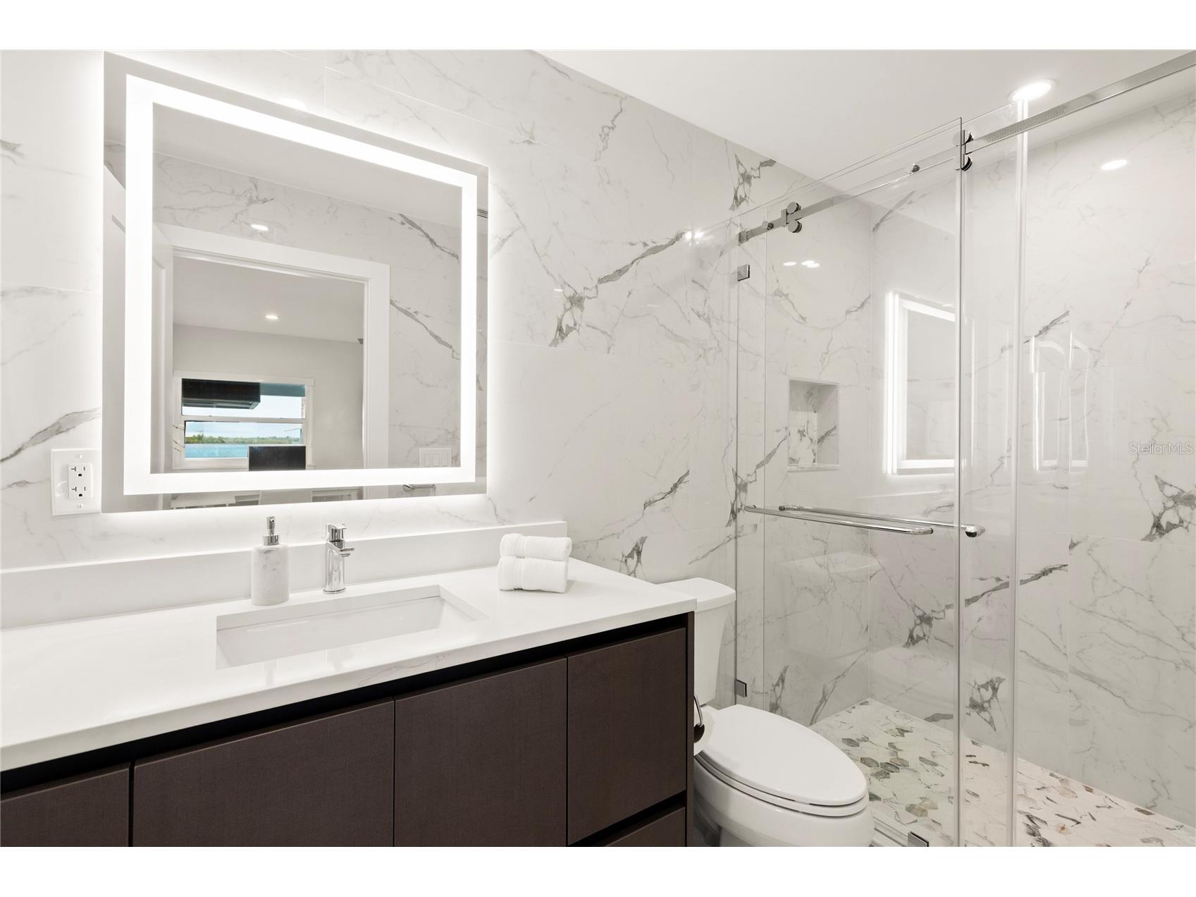 631 Harbor Island Clearwater Beach FL 33767 TB8494006 image33