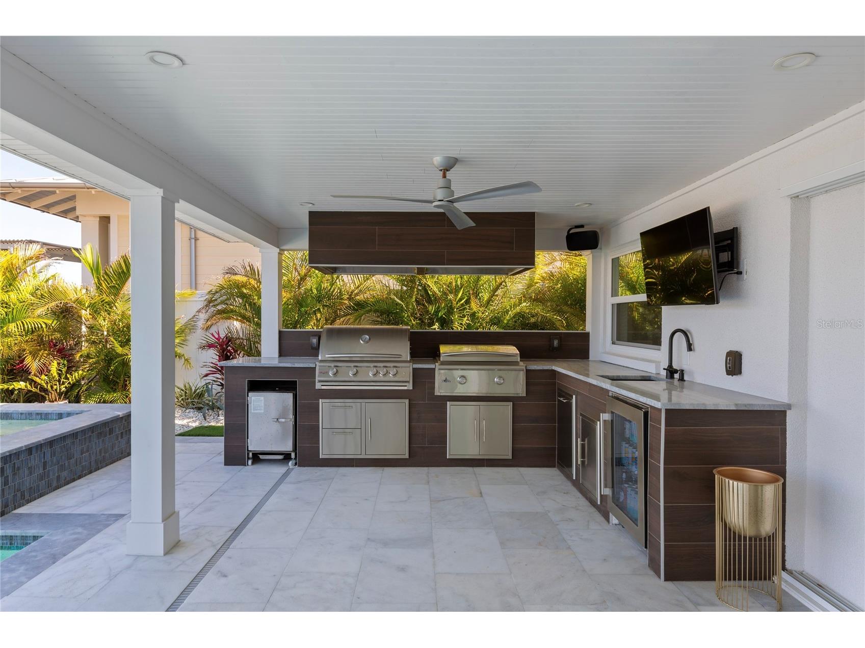 631 Harbor Island Clearwater Beach FL 33767 TB8494006 image36