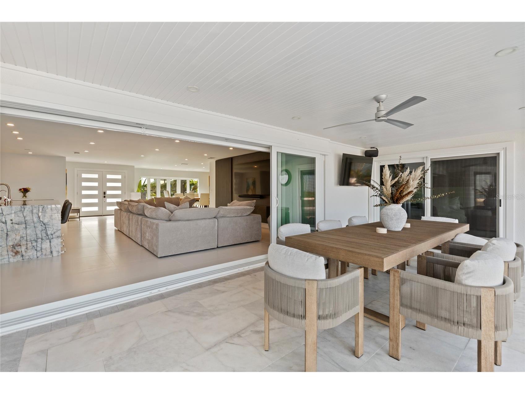 631 Harbor Island Clearwater Beach FL 33767 TB8494006 image61