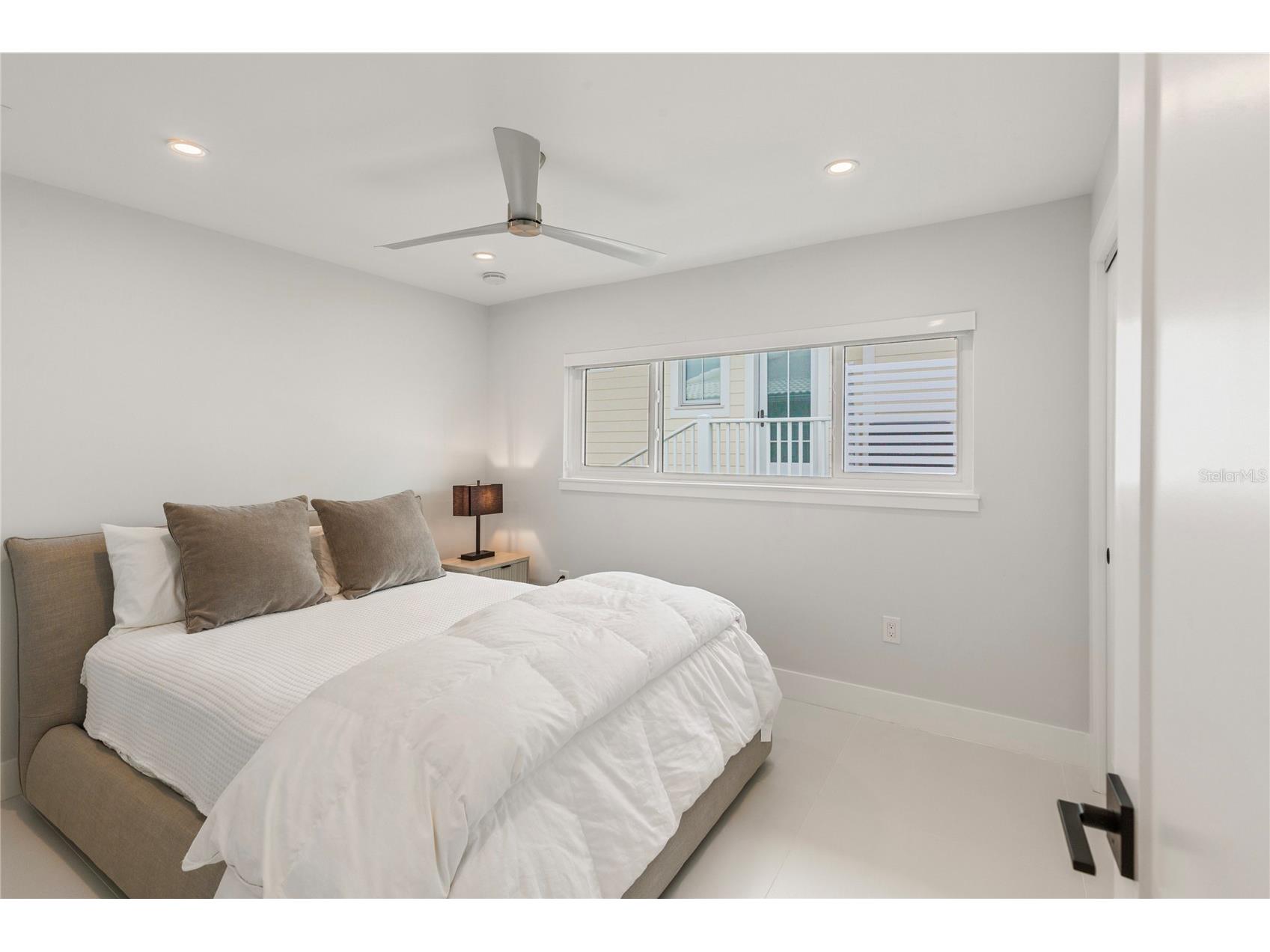 631 Harbor Island Clearwater Beach FL 33767 TB8494006 image76