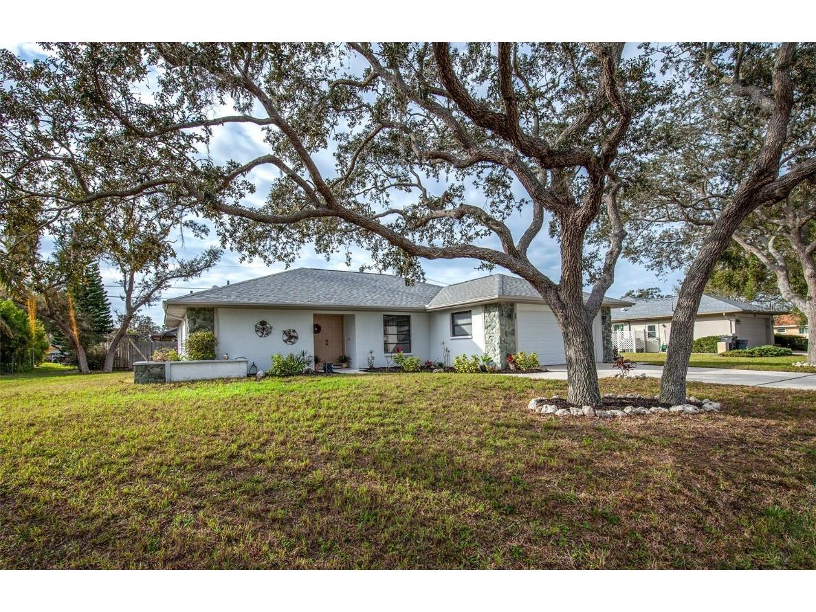 631 Hobart Road Venice FL 34293 N6130622 image1