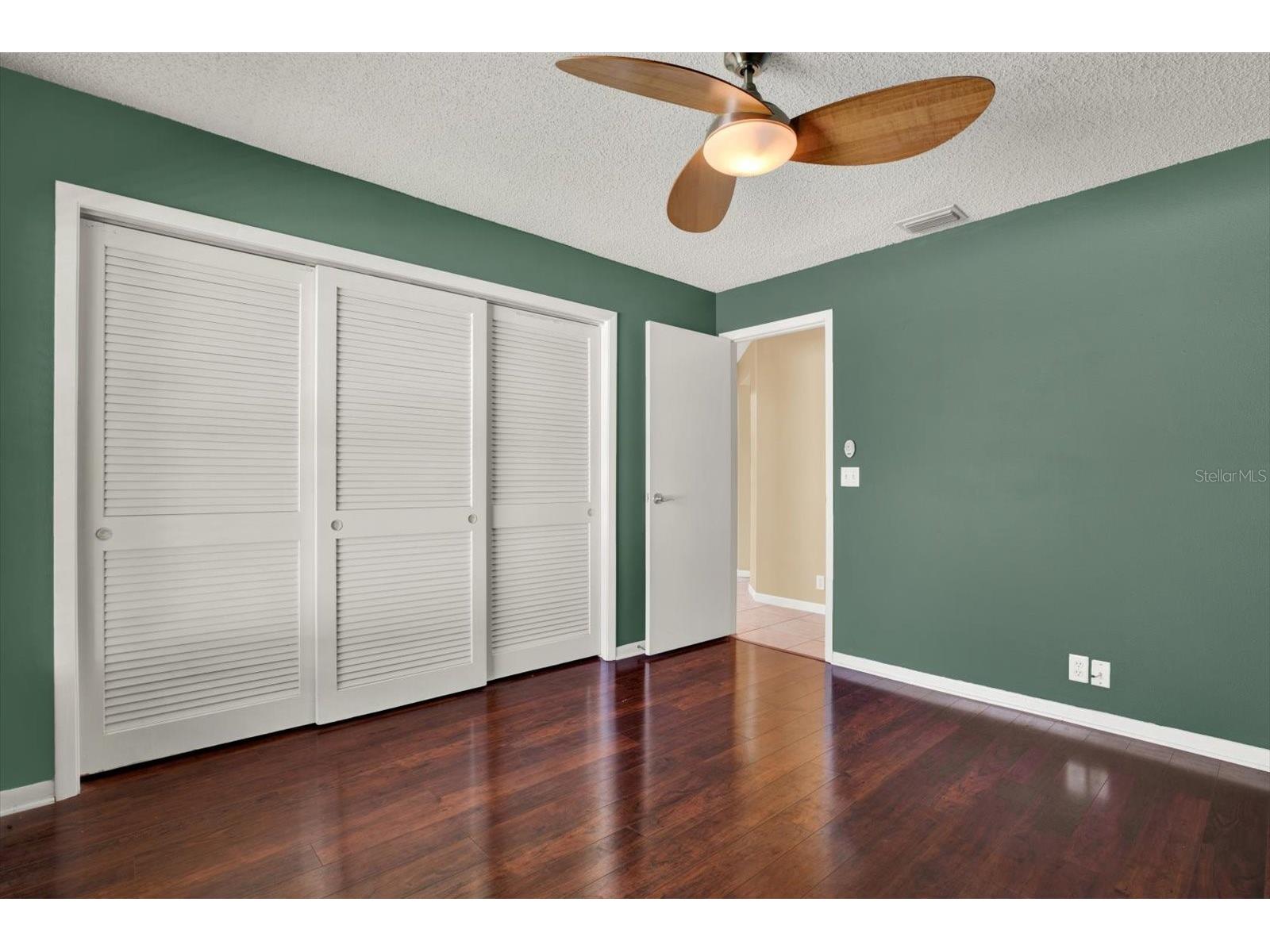 631 House Wren Circle Palm Harbor FL 34683 TB8520537 image25