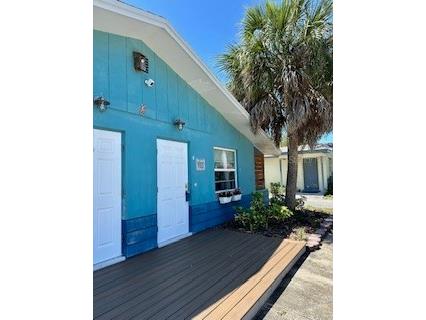 631 Lyndhurst Street Dunedin FL 34698 U8240034 image1