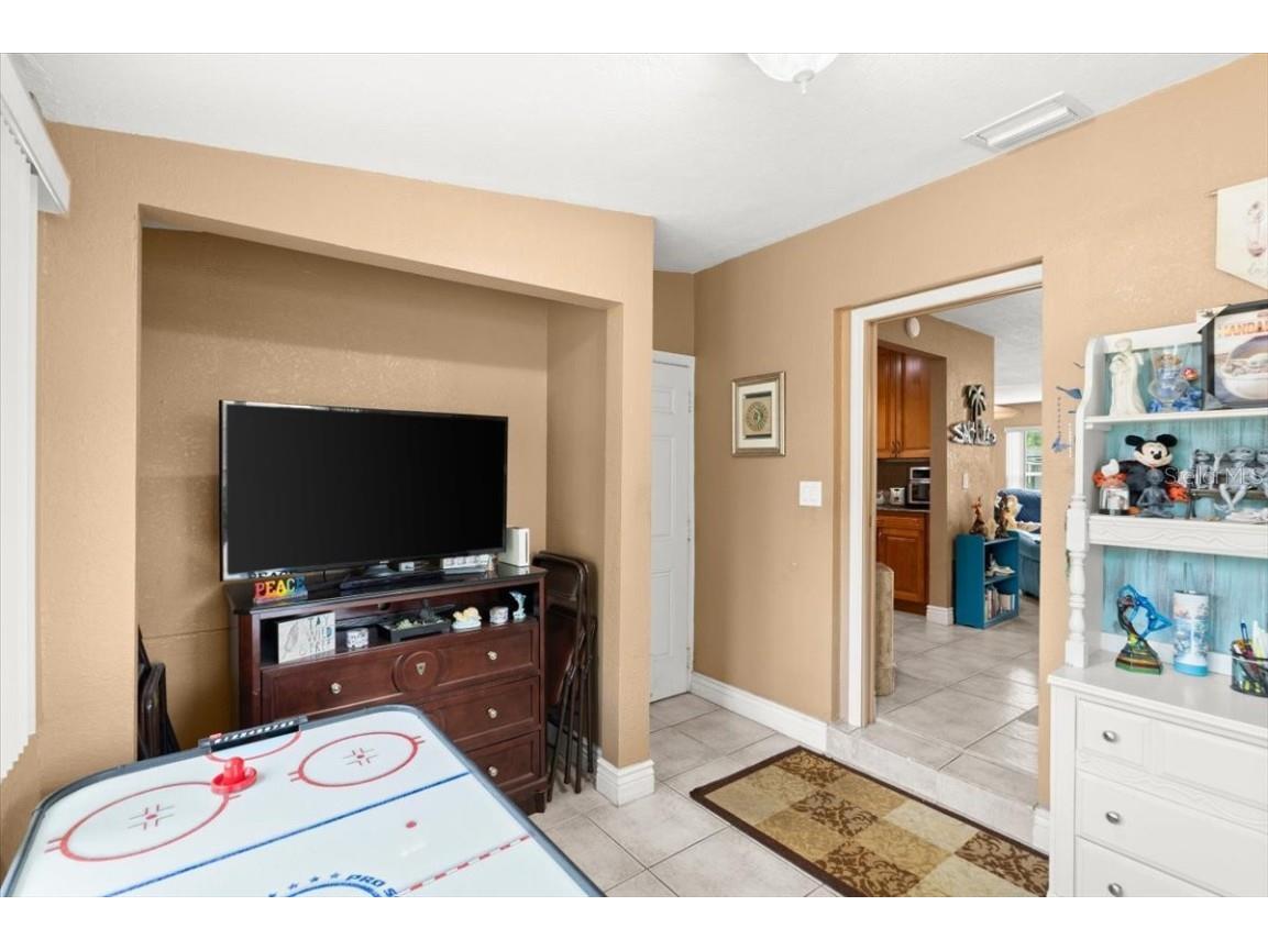 631 Merrimac Street Deltona FL 32725 V4943698 image21