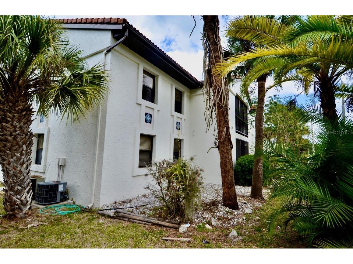 631 N Orange Avenue #201 Sarasota FL 34236 A4674339 image13