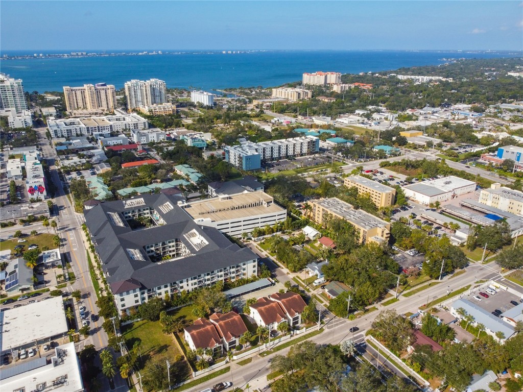 631 N Orange Avenue #202 Sarasota FL 34236 A4554727 image1