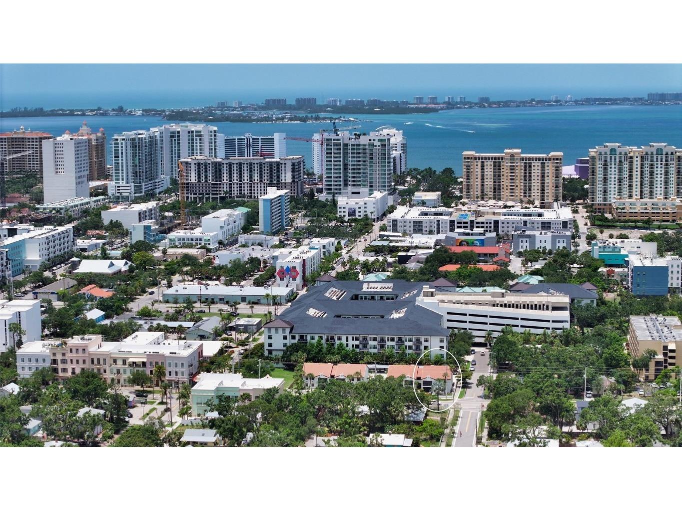 631 N Orange Avenue #208 Sarasota FL 34236 A4671326 image1