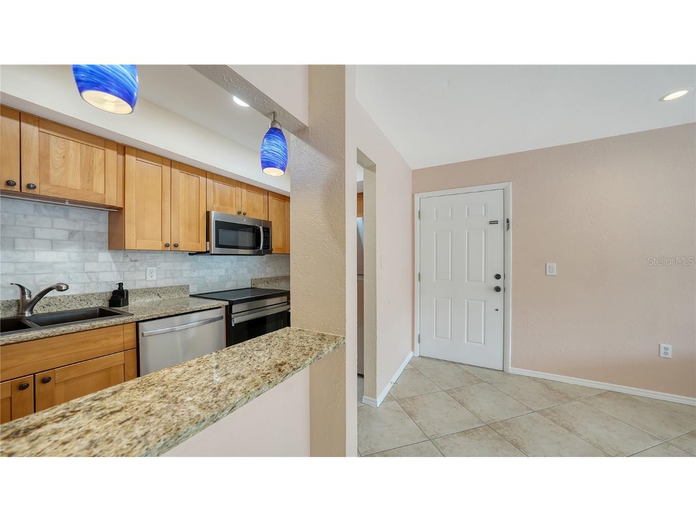 631 N Orange Avenue #208 Sarasota FL 34236 A4671326 image8