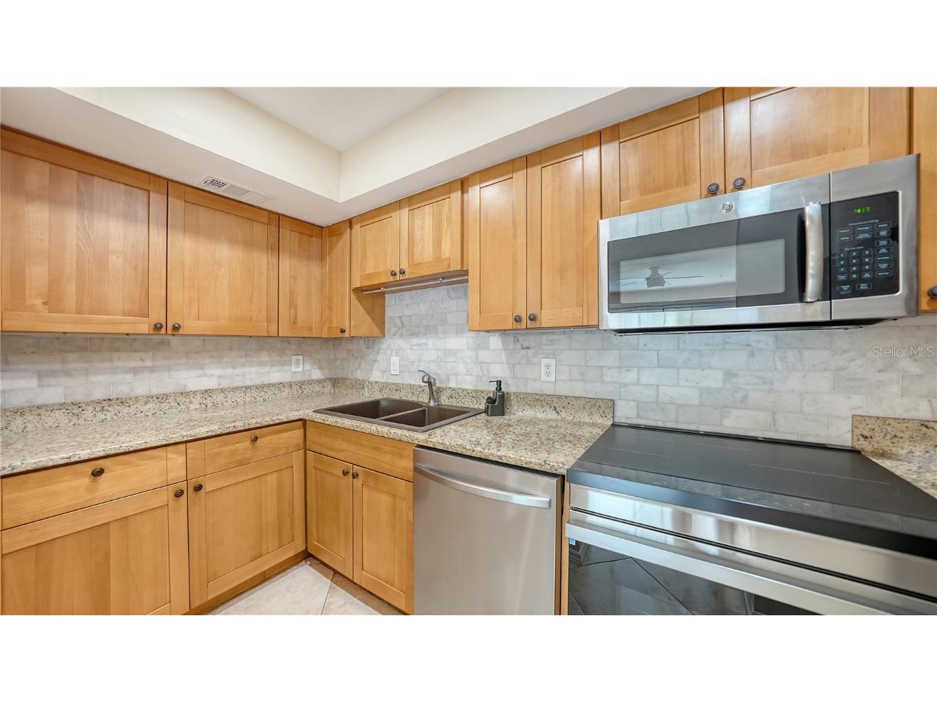 631 N Orange Avenue #208 Sarasota FL 34236 A4671326 image9