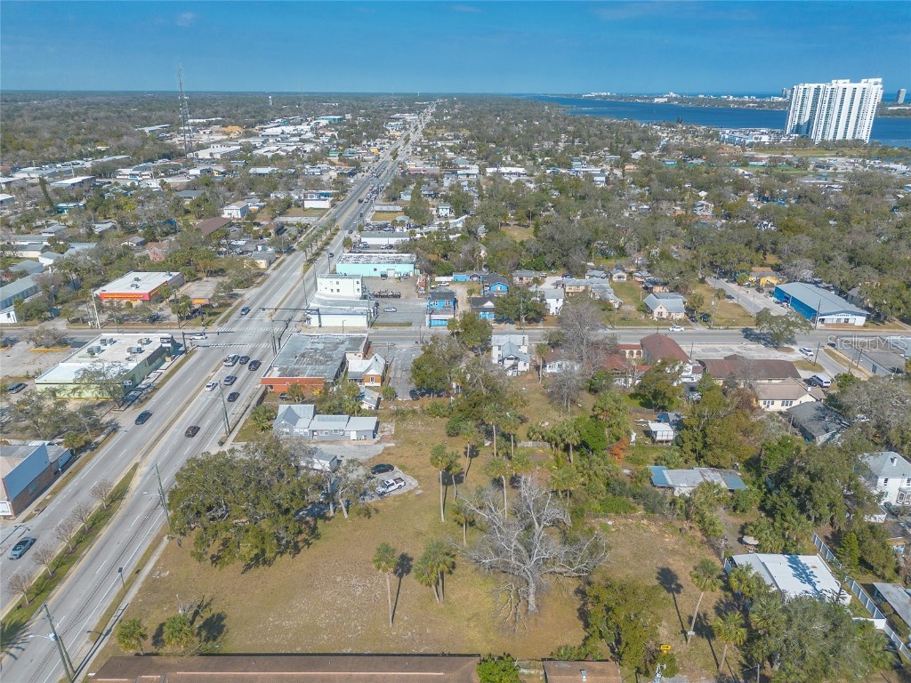 631 N Ridgewood Avenue Daytona Beach FL 32114 V4940828 image13