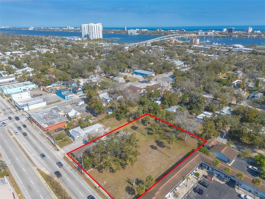 631 N Ridgewood Avenue Daytona Beach FL 32114 V4940828 image15